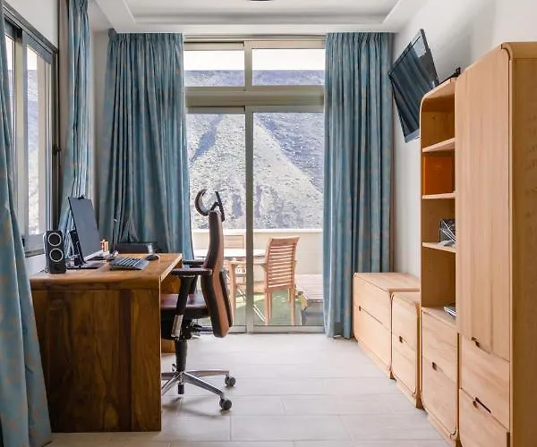 Mini 35 Qm Pensjonat 4*